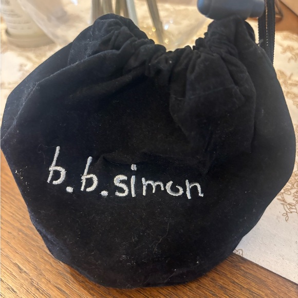 b.b. Simon
Rare b.b. Simon Elegant Silver Studded Belt - Picture 10 of 11